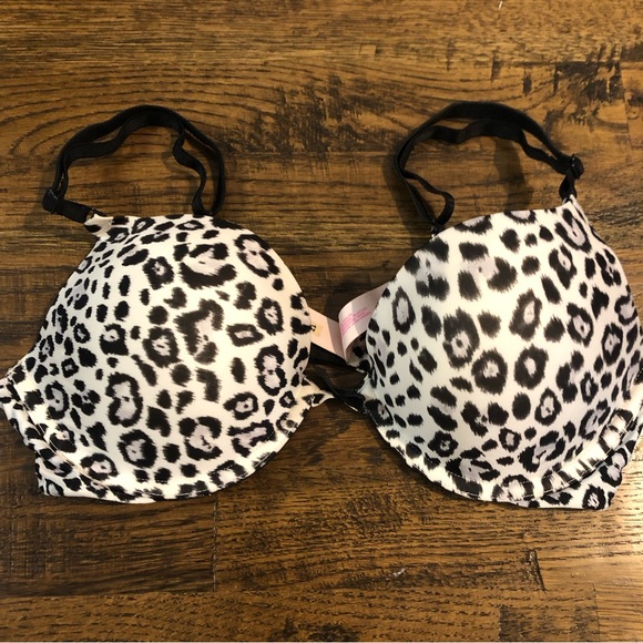 Victoria's Secret Other - Victoria’s Secret push up bra size 34C